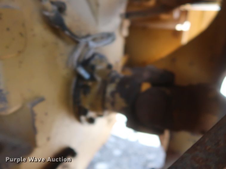 image for item DH0983 1991 Caterpillar 966F  wheel loader