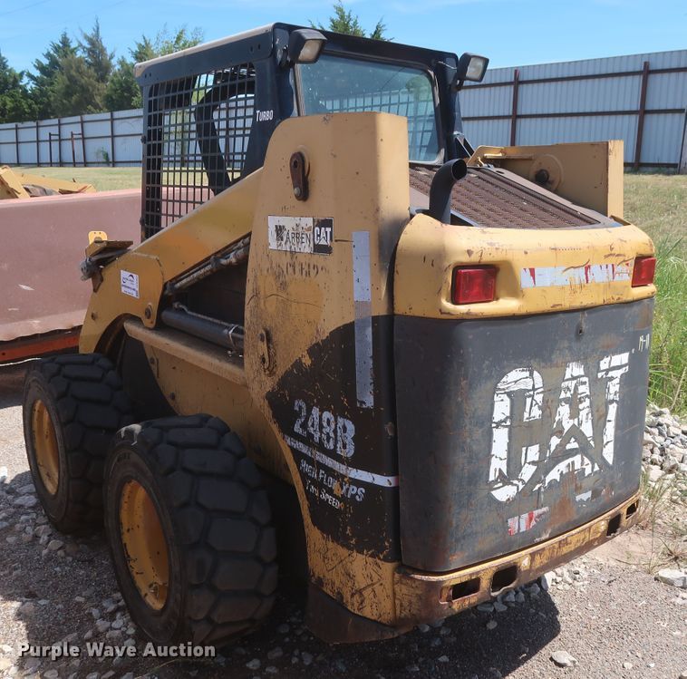 image for item DH0985 2006 Caterpillar 248B  skid steer loader