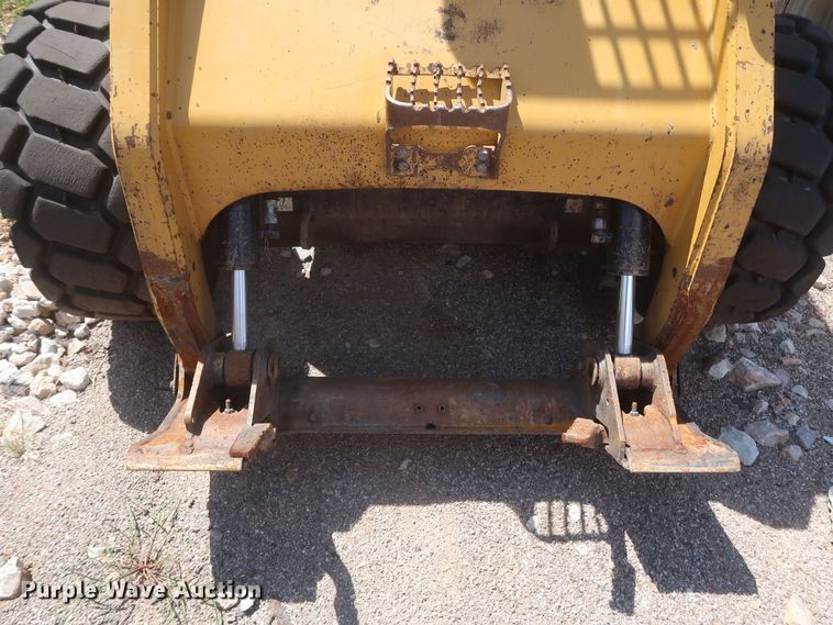 image for item DH0985 2006 Caterpillar 248B  skid steer loader