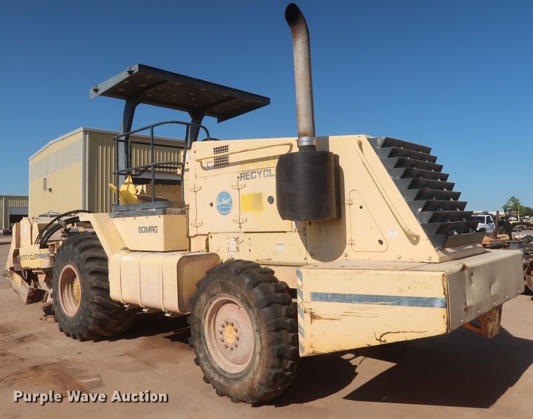 image for item DH0990 2004 Bomag MPH364R  reclaimer