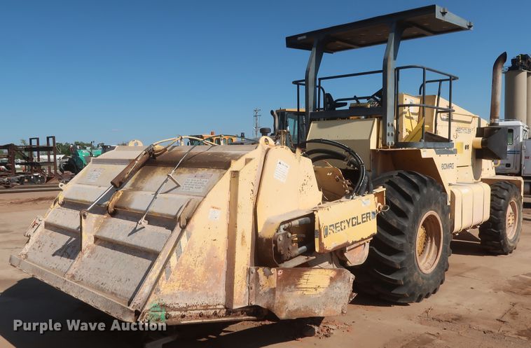 image for item DH0990 2004 Bomag MPH364R  reclaimer