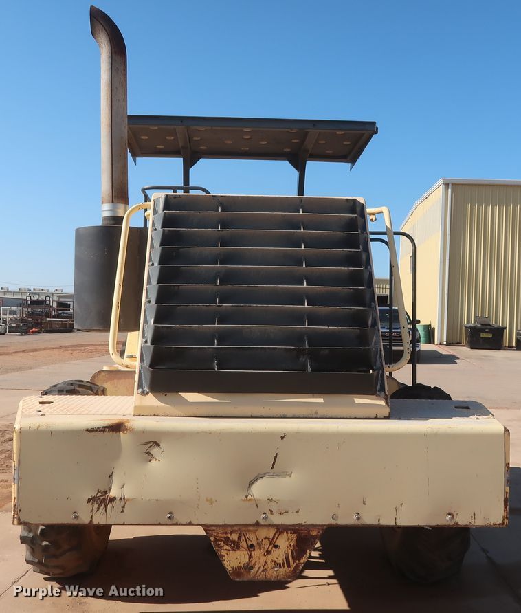 image for item DH0990 2004 Bomag MPH364R  reclaimer