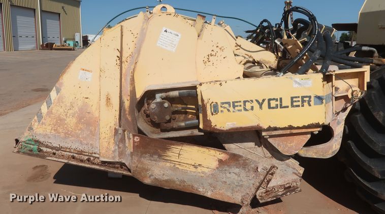 image for item DH0990 2004 Bomag MPH364R  reclaimer