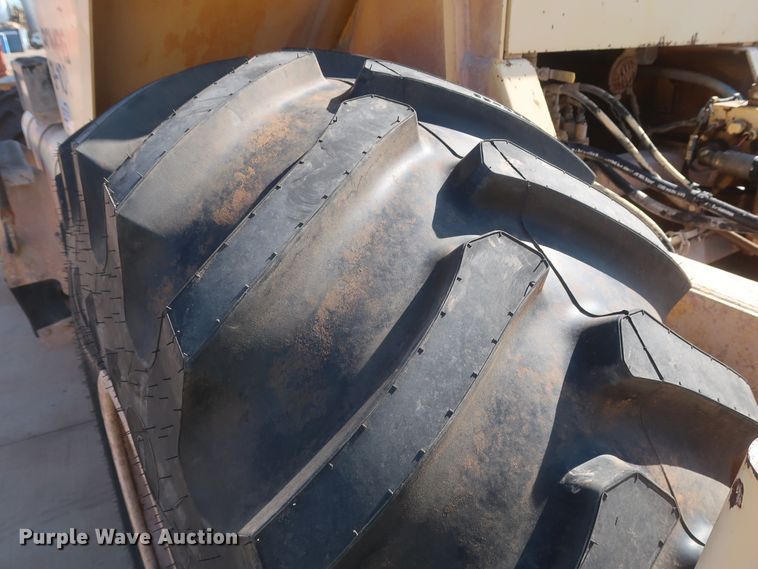 image for item DH0990 2004 Bomag MPH364R  reclaimer