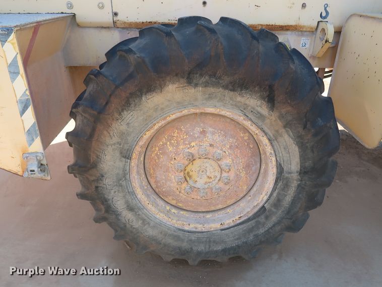 image for item DH0990 2004 Bomag MPH364R  reclaimer