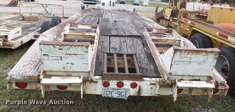image for item DH3915 1980 equipment trailer
