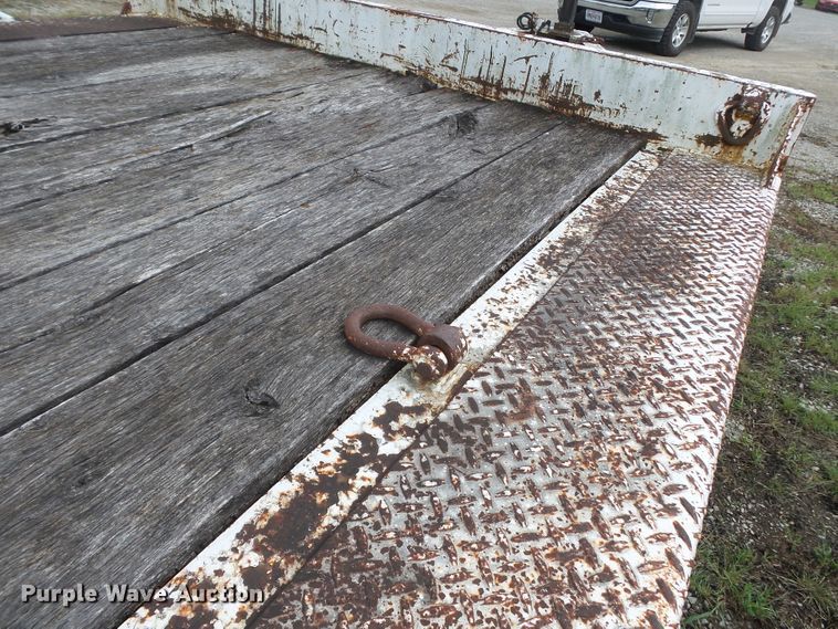 image for item DH3915 1980 equipment trailer