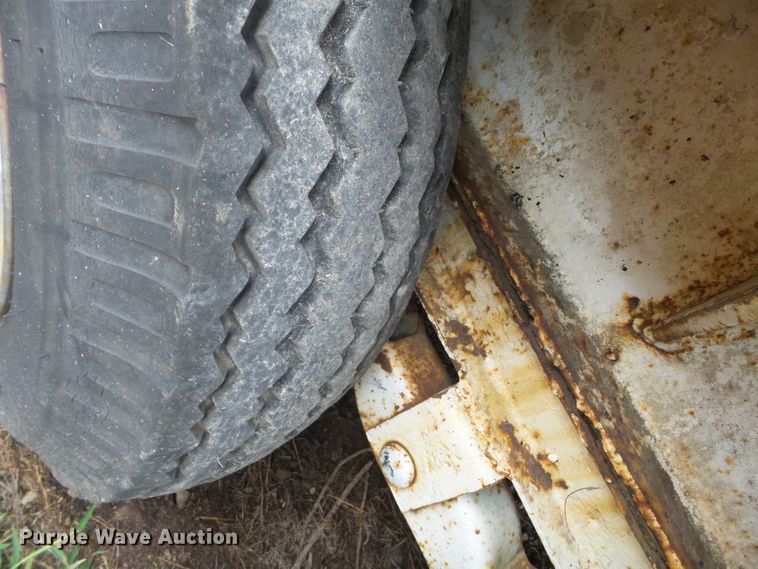 image for item DH3915 1980 equipment trailer