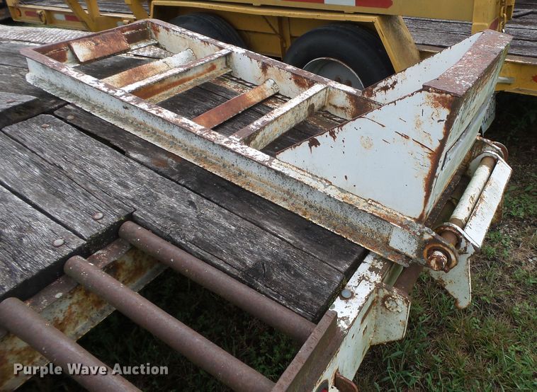 image for item DH3915 1980 equipment trailer