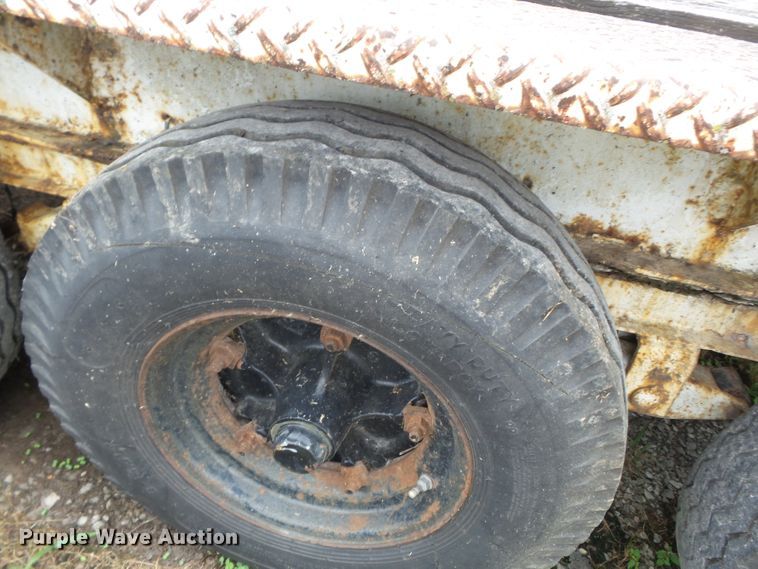 image for item DH3915 1980 equipment trailer