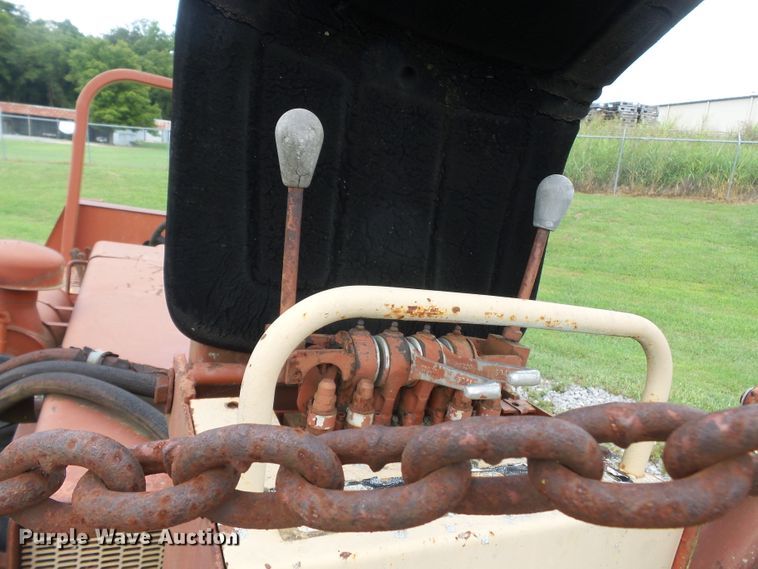 image for item DH3917 Ditch Witch 6510  trencher