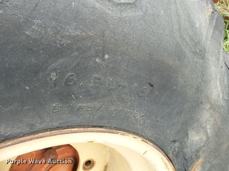 image for item DH3917 Ditch Witch 6510  trencher