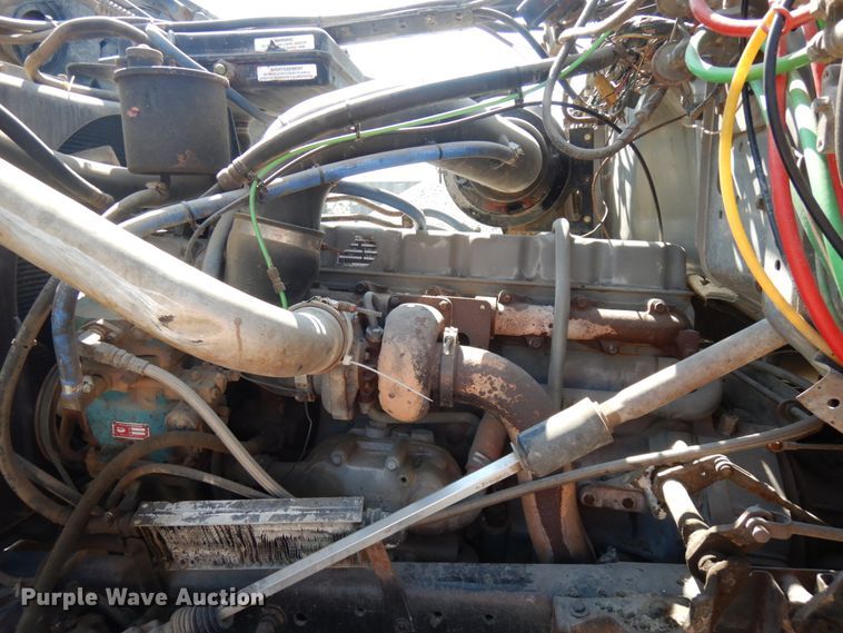 image for item DH6598 1989 Ford L8000  dump truck