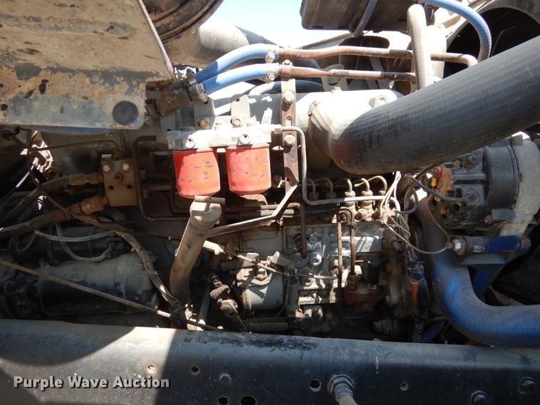 image for item DH6598 1989 Ford L8000  dump truck