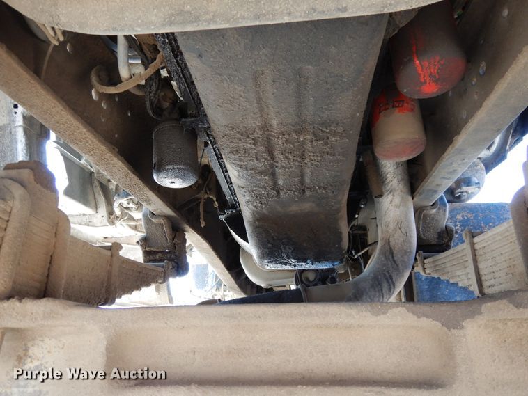 image for item DH6598 1989 Ford L8000  dump truck