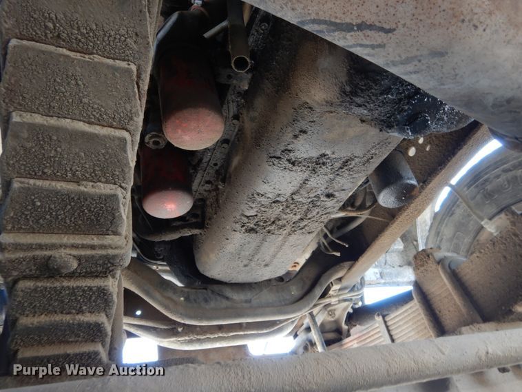 image for item DH6598 1989 Ford L8000  dump truck