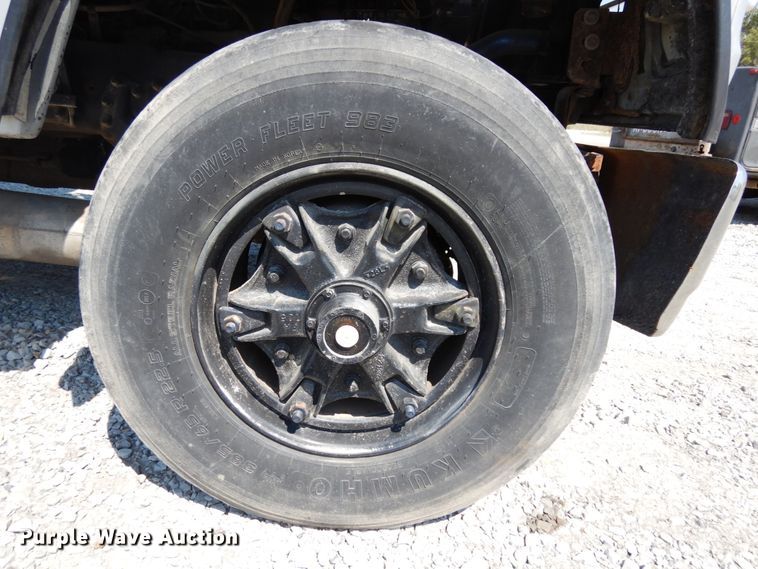 image for item DH6598 1989 Ford L8000  dump truck