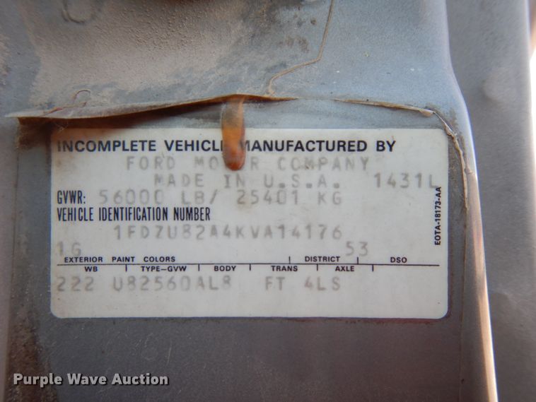 image for item DH6598 1989 Ford L8000  dump truck