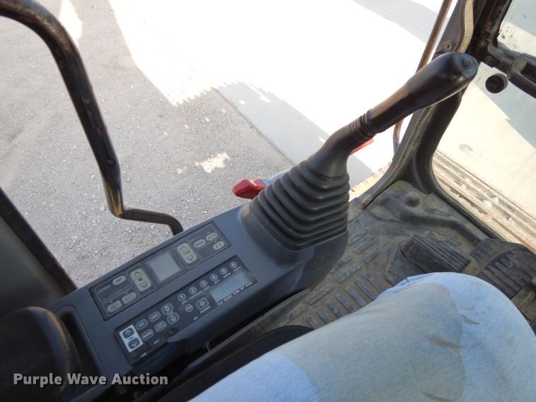 image for item DH6600 2006 Komatsu PC400LC-7EO  excavator