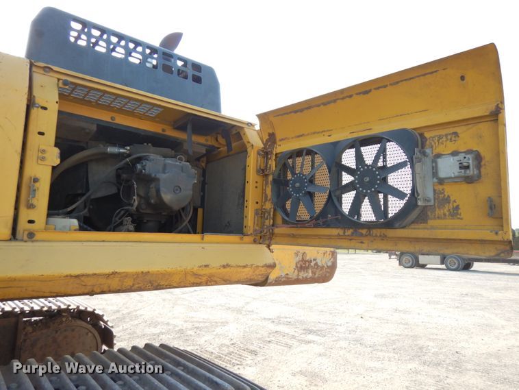 image for item DH6600 2006 Komatsu PC400LC-7EO  excavator