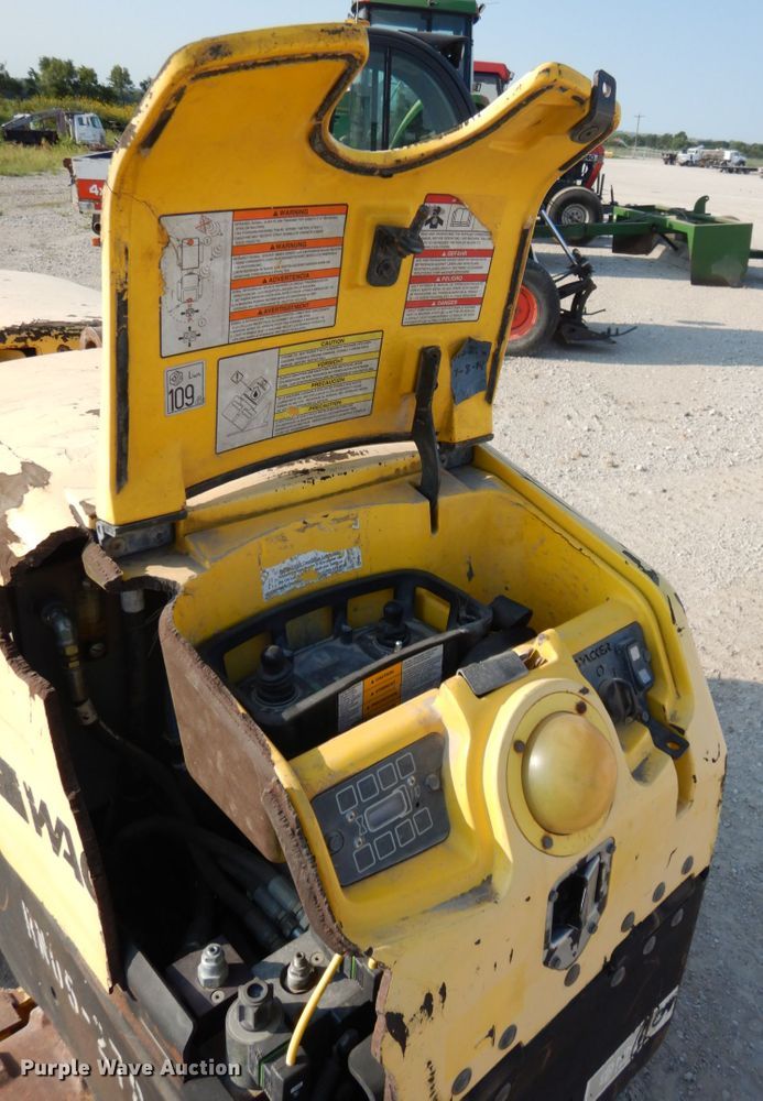 image for item DH6601 2005 Wacker RT82  vibratory trench compactor