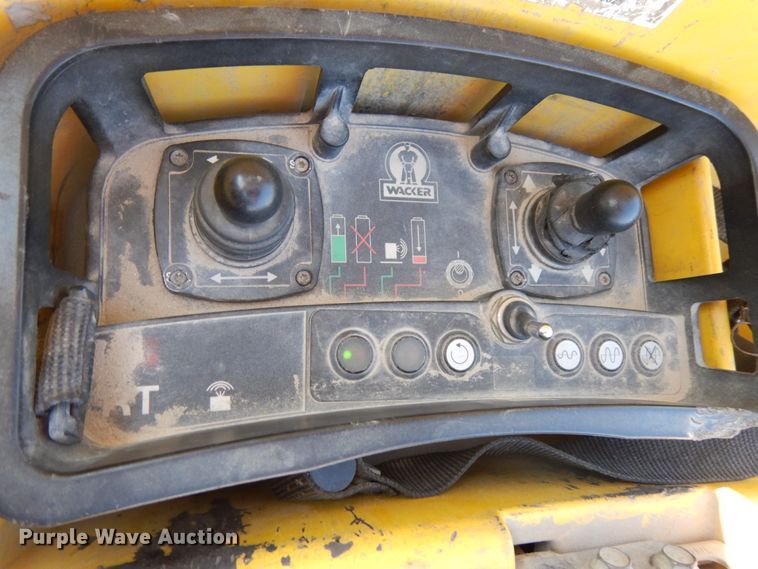 image for item DH6601 2005 Wacker RT82  vibratory trench compactor