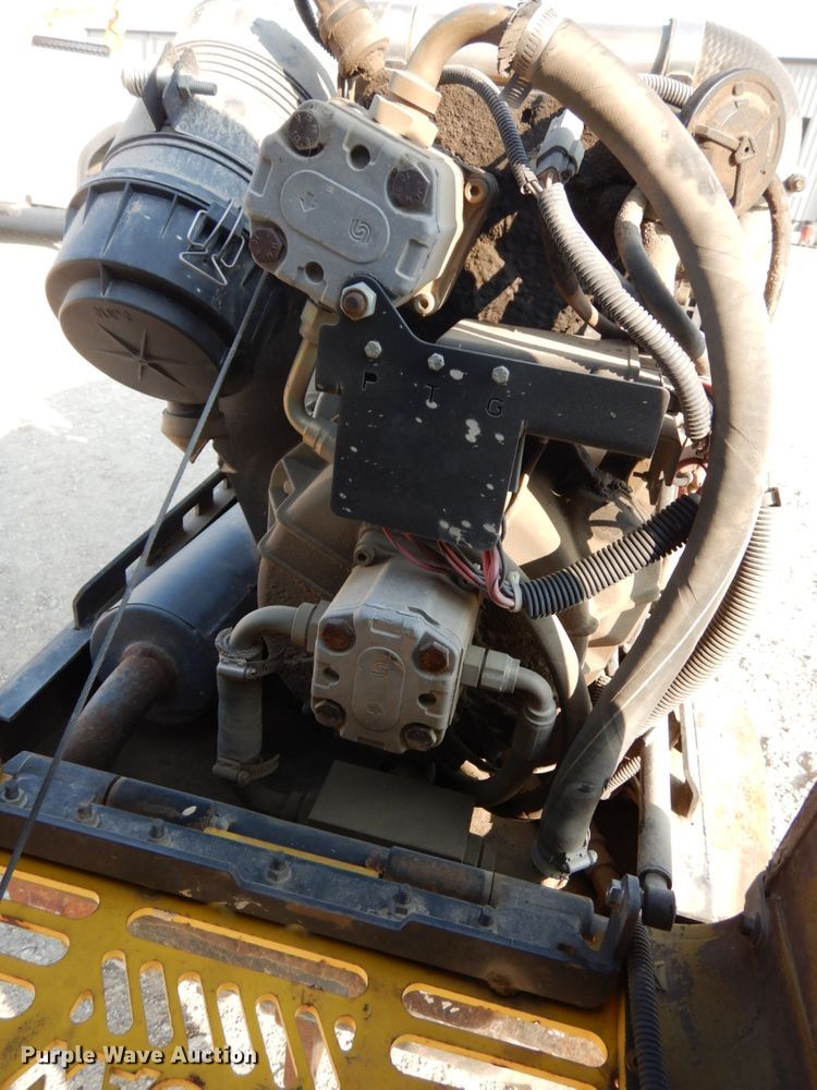 image for item DH6601 2005 Wacker RT82  vibratory trench compactor