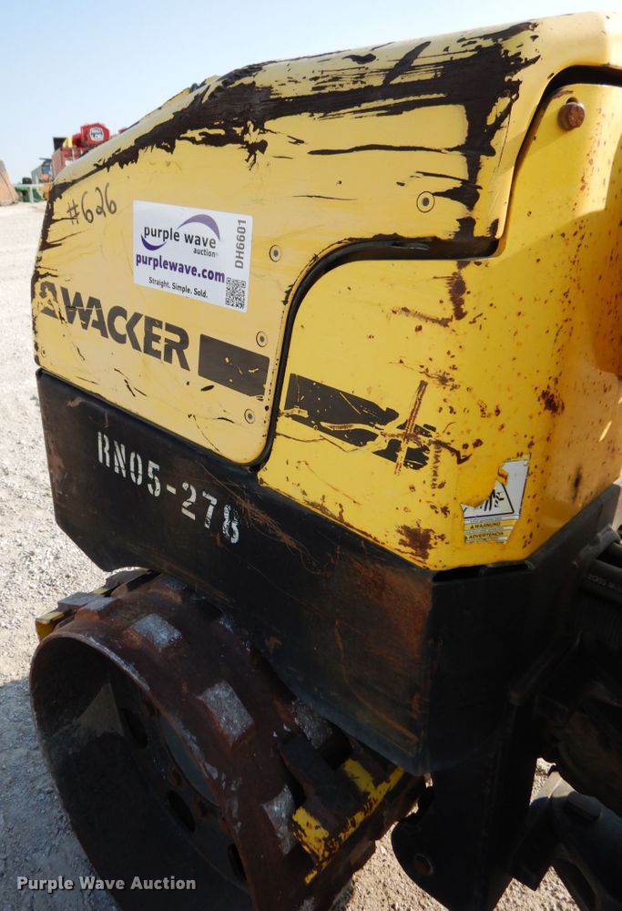 image for item DH6601 2005 Wacker RT82  vibratory trench compactor