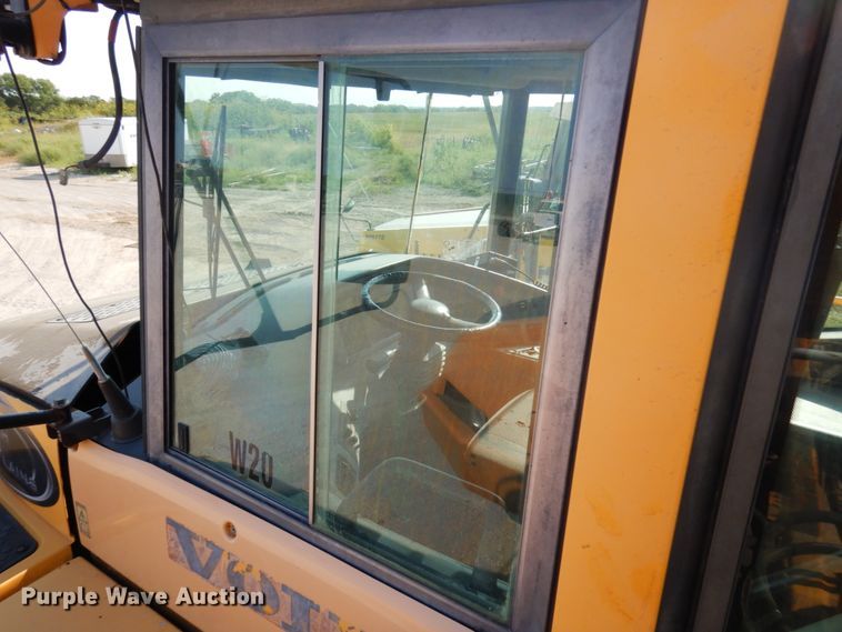 image for item DH6602 2006 Volvo A40D  haul truck