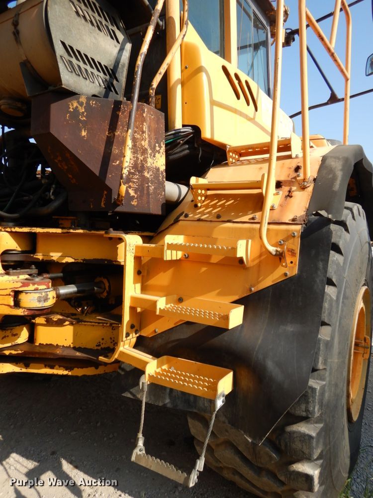 image for item DH6602 2006 Volvo A40D  haul truck