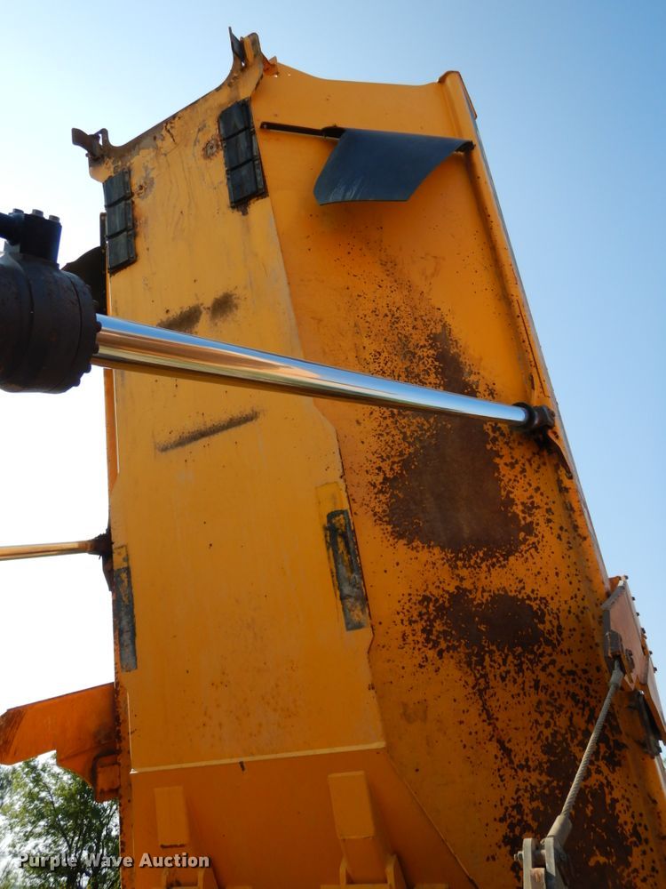 image for item DH6602 2006 Volvo A40D  haul truck