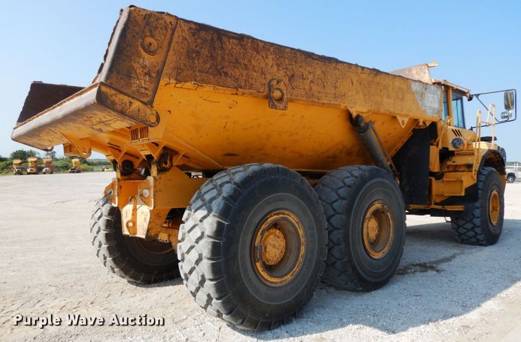image for item DH6603 2003 Volvo A35D   haul truck