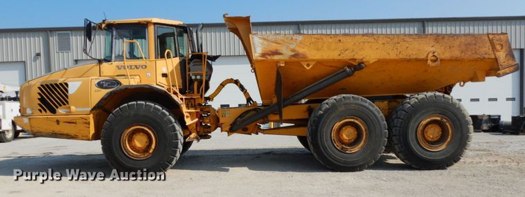 image for item DH6603 2003 Volvo A35D   haul truck