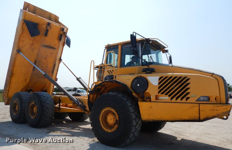 image for item DH6603 2003 Volvo A35D   haul truck