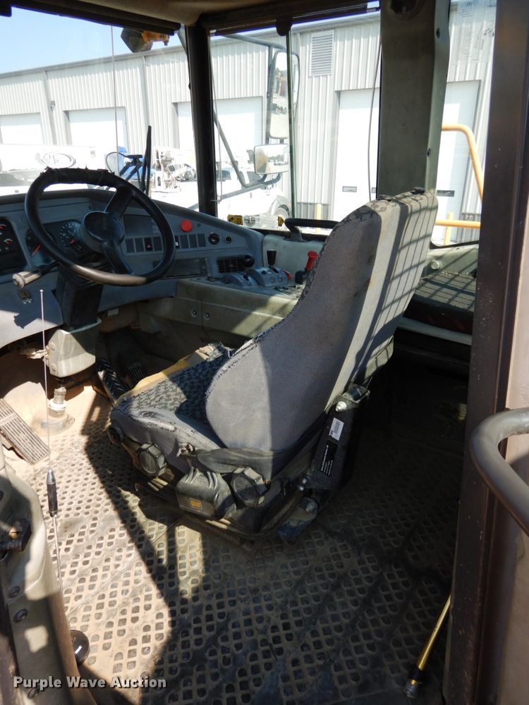 image for item DH6603 2003 Volvo A35D   haul truck