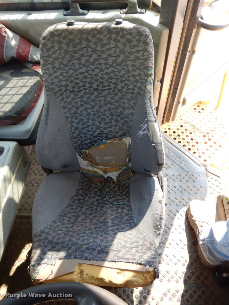 image for item DH6603 2003 Volvo A35D   haul truck