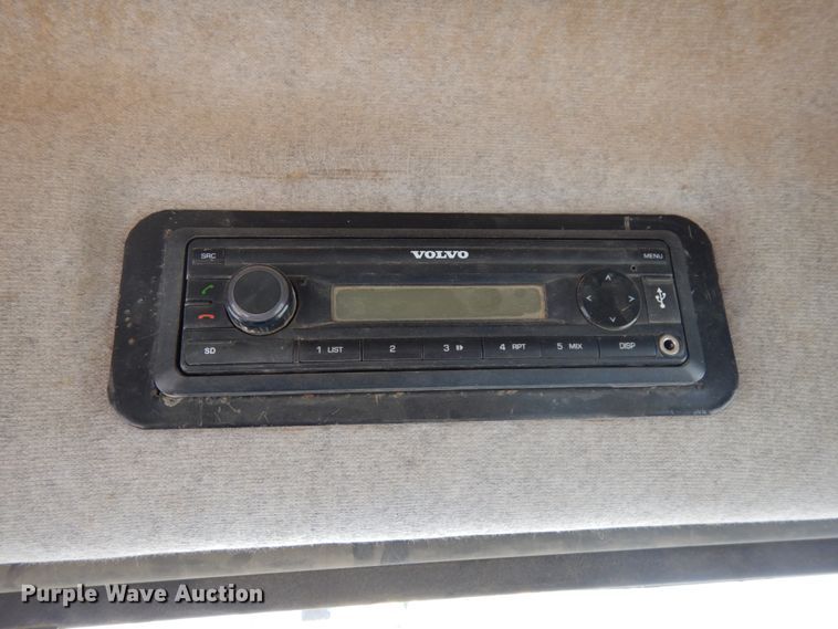 image for item DH6603 2003 Volvo A35D   haul truck