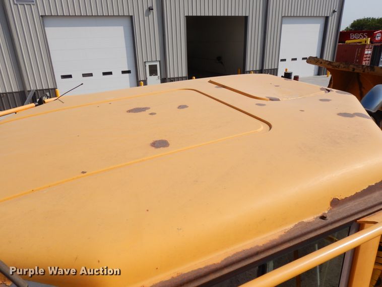 image for item DH6603 2003 Volvo A35D   haul truck