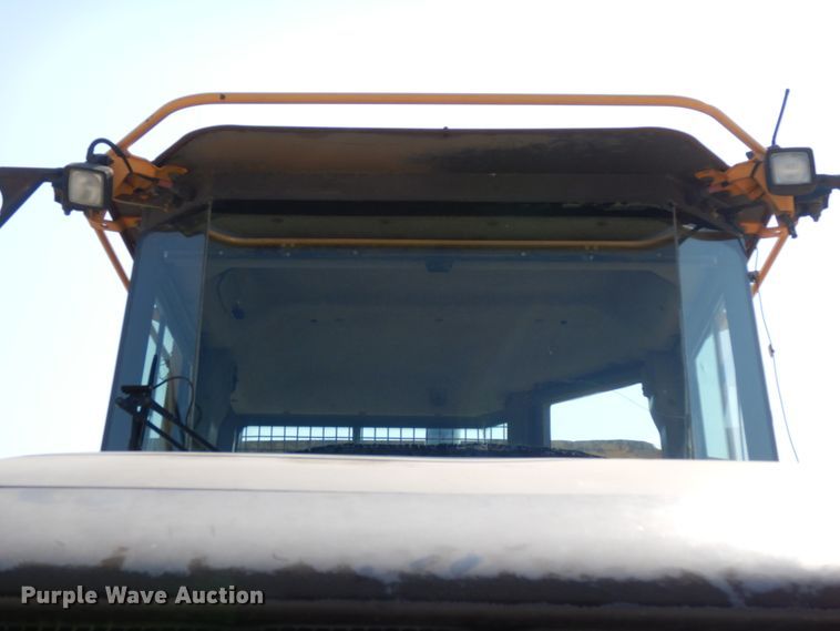 image for item DH6603 2003 Volvo A35D   haul truck