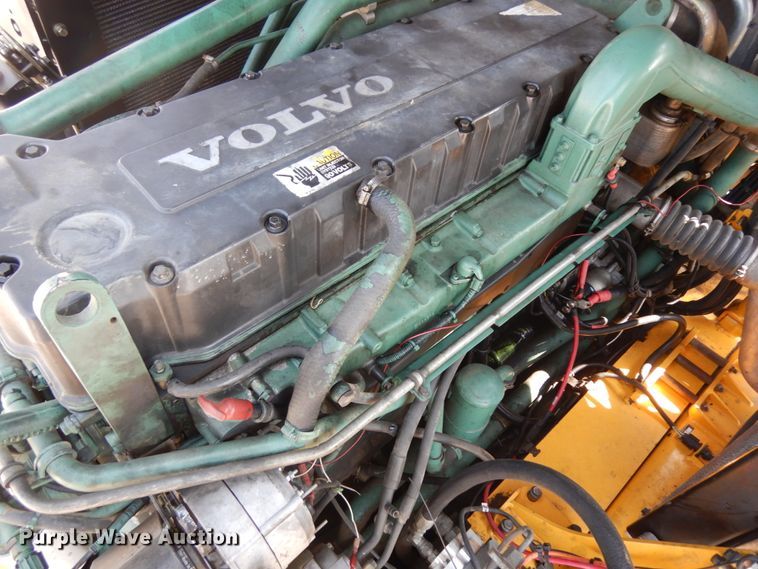 image for item DH6603 2003 Volvo A35D   haul truck