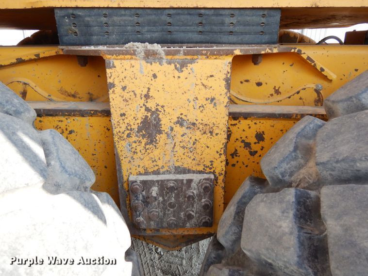 image for item DH6603 2003 Volvo A35D   haul truck