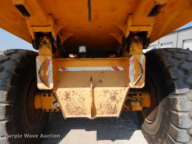 image for item DH6603 2003 Volvo A35D   haul truck