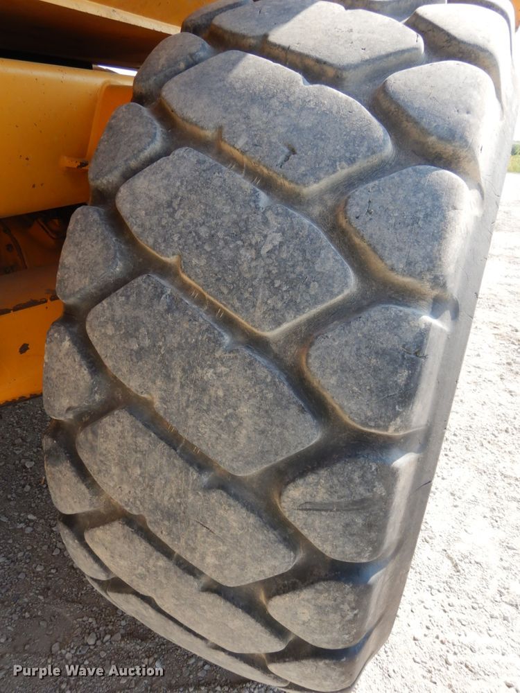 image for item DH6603 2003 Volvo A35D   haul truck