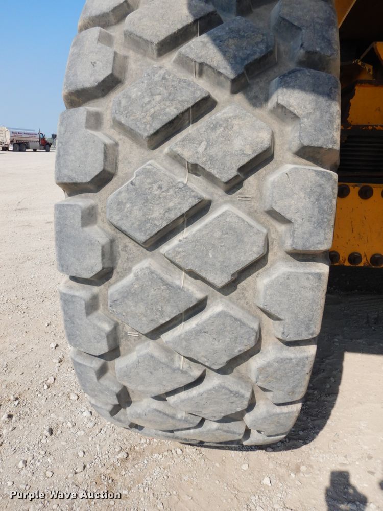 image for item DH6603 2003 Volvo A35D   haul truck