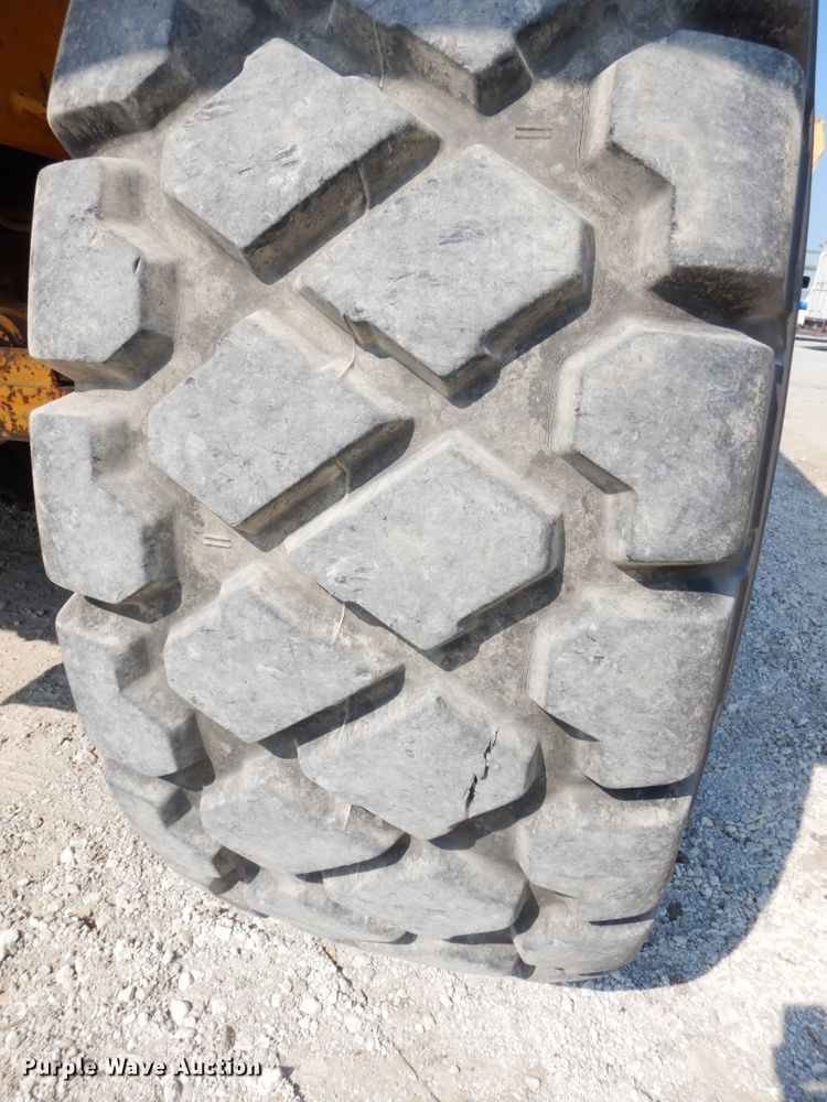 image for item DH6603 2003 Volvo A35D   haul truck