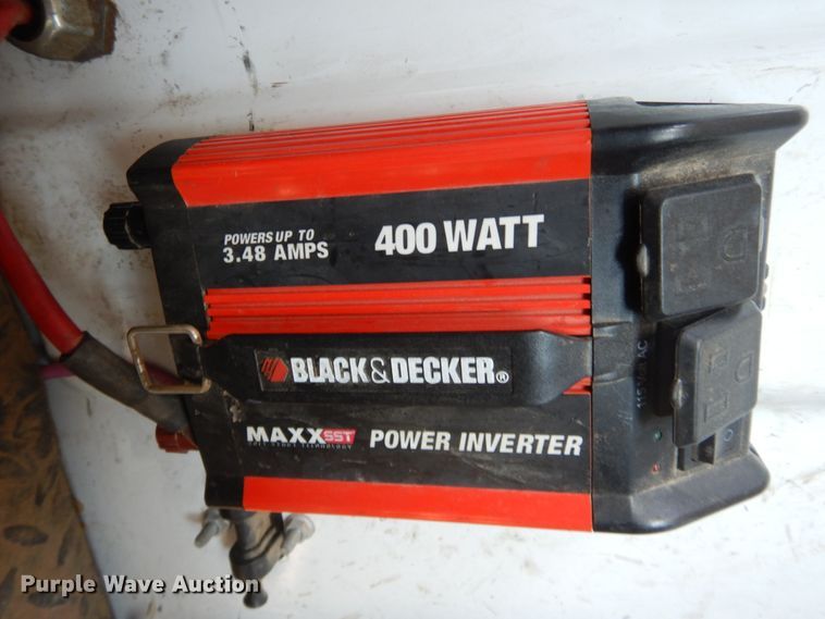 image for item DH6604 2006 GMC C6500  service truck with crane