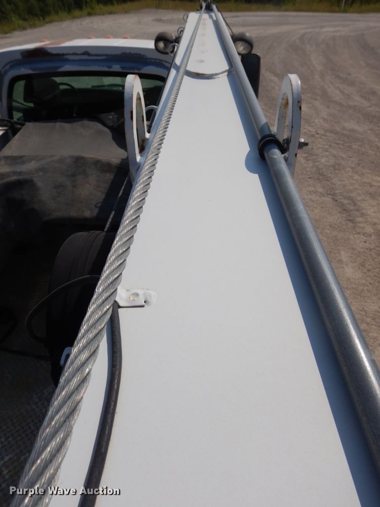 image for item DH6604 2006 GMC C6500  service truck with crane