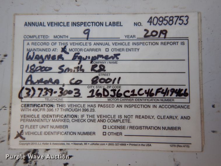 image for item DH6604 2006 GMC C6500  service truck with crane