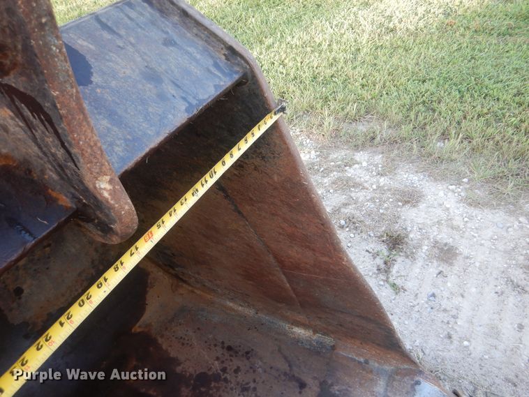 image for item DI0388 1999 Komatsu PC220LC-6LE  excavator