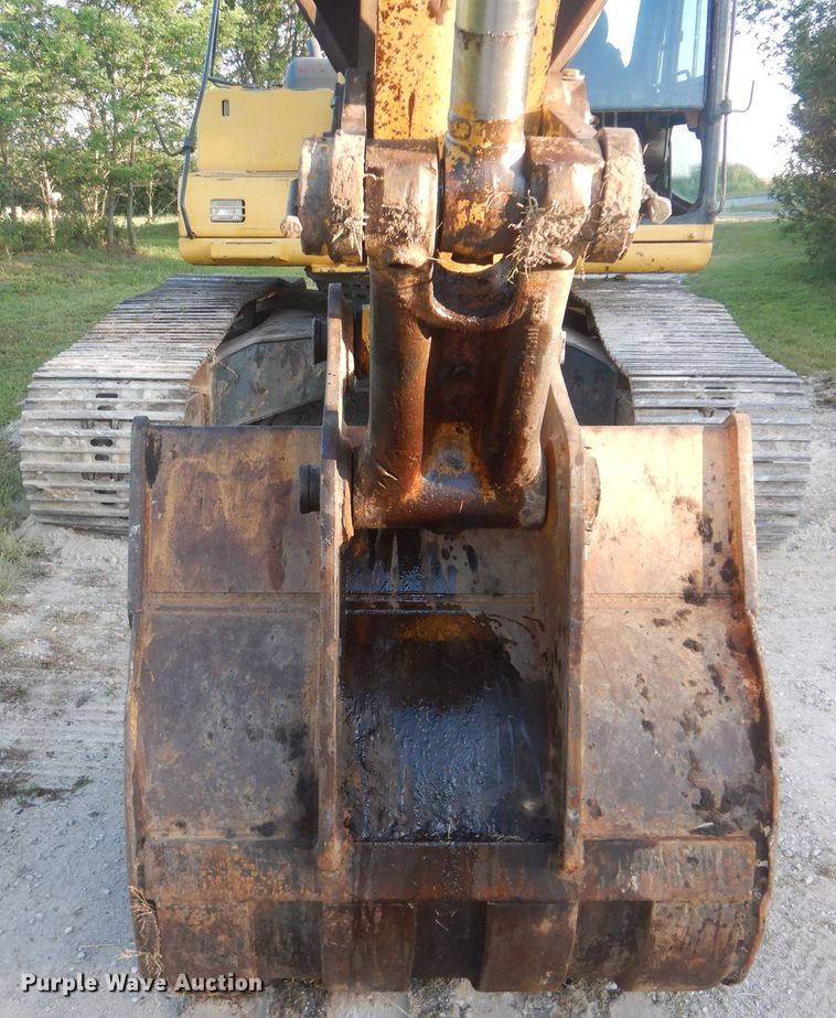 image for item DI0388 1999 Komatsu PC220LC-6LE  excavator
